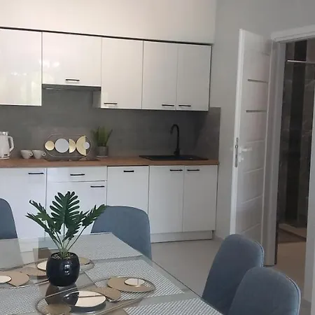 Mazurskie Wzgorze Bis Z Basenem Rydzewo (Gizycko)