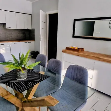 Mazurskie Wzgorze Bis Z Basenem *